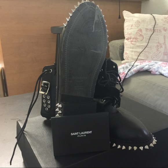 Saint Laurent leather boots! BRAND NEW WITH BOX - Picture 5 of 9